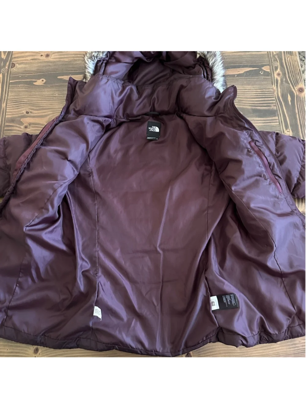 The North Face Purple Puffer Jacket M Faux Fur Hood Down Winter Coat - Picture 5 of 16